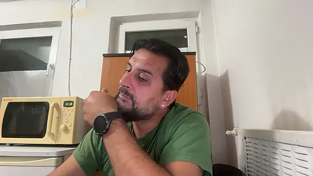 Pokazy przed kamerką – TARKAN1