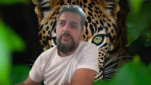 Pokazy przed kamerką – TARKAN1