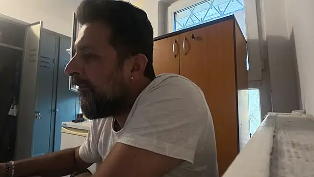 TARKAN1 webkamerás műsora