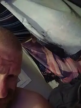 Pokazy przed kamerką – cockycummer