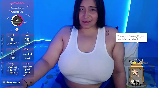 Alyson_17のライブXXXチャット
