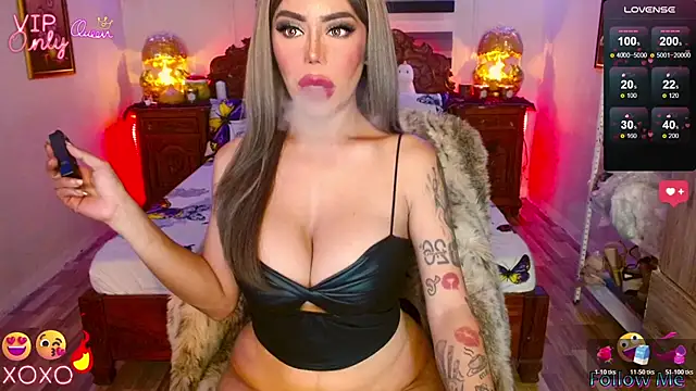 _QueenGoddess_n Webbikameraesitys