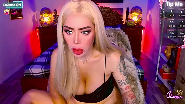 _QueenGoddess_ Adlı Modelin Web Kamerası Şovu