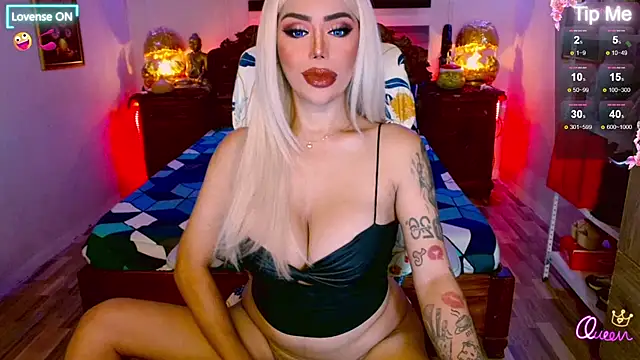 _QueenGoddess_'s Webcam Show