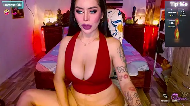 _QueenGoddess_ Show in webcam