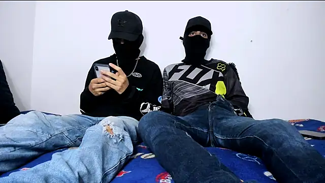 Czat XXX na żywo   – Samuel_Suarez