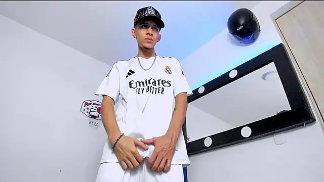 Samuel_Suarez Live XXX-Chat
