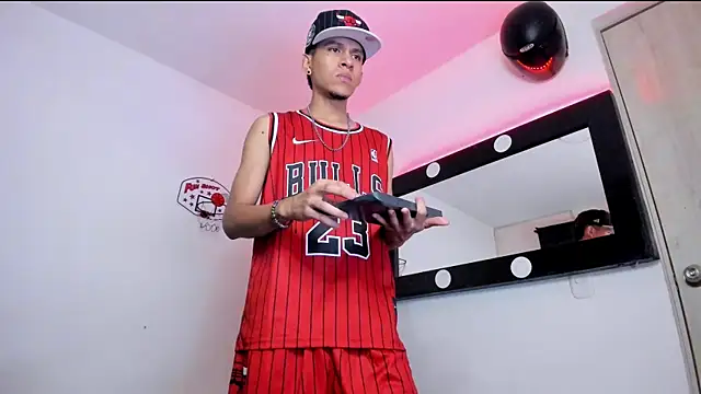 Živý XXX chat Samuel_Suarez