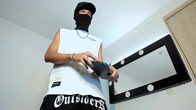 Samuel_Suarez Show Webcam