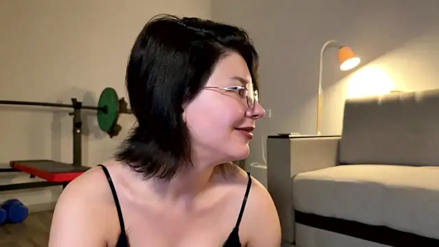Love_plat1na Pertunjukan Webcam