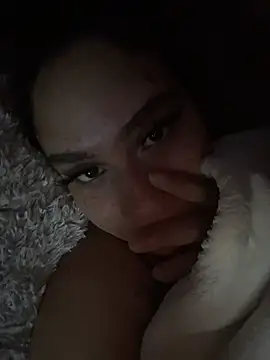 mellowyelloo Show in webcam