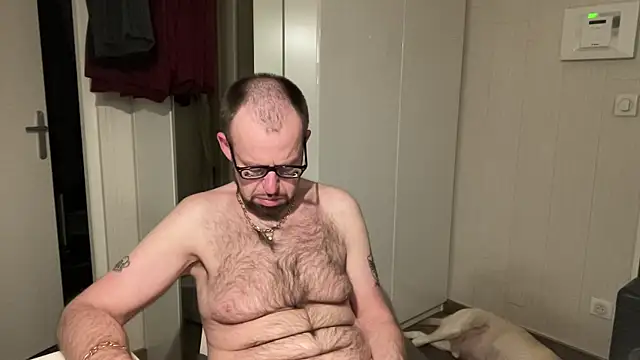 FABIOGLASSESn Webbikameraesitys
