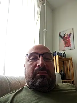 bigloada webcam show