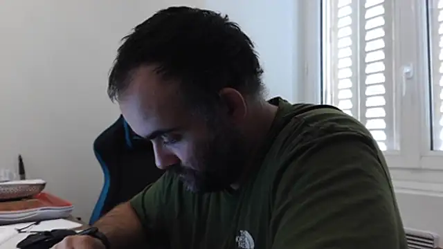 colalba12's Webcam Show