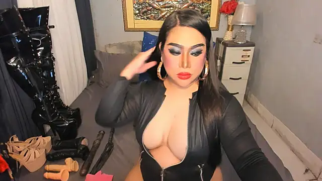 RavennaMiller Pertunjukan Webcam