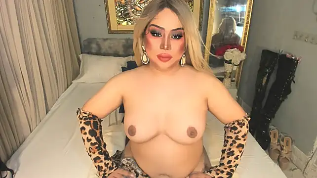 RavennaMiller Webcam-Show