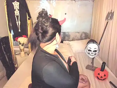RavennaMiller Webcam-Show