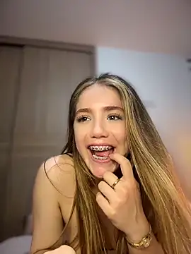 ShelbyHagen Live Chatraum