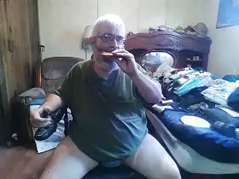 hearseguy77's Webcam Show