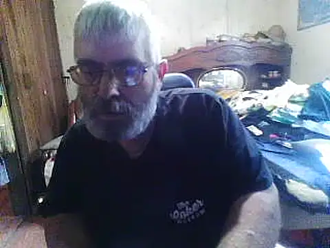 hearseguy77's Webcam Show