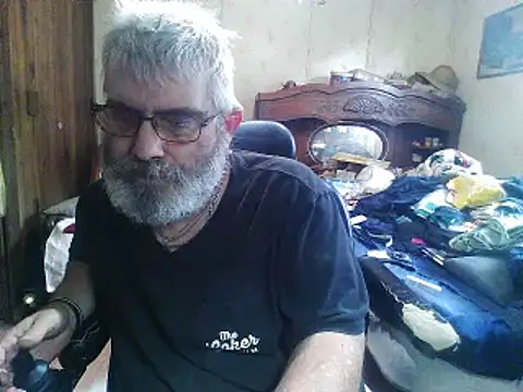 hearseguy77 Live XXX-chat