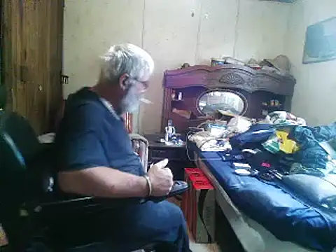 Chat XXX ao vivo de hearseguy77