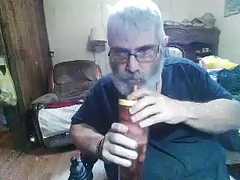 hearseguy77 Show in webcam