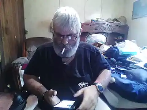 hearseguy77 Show in webcam