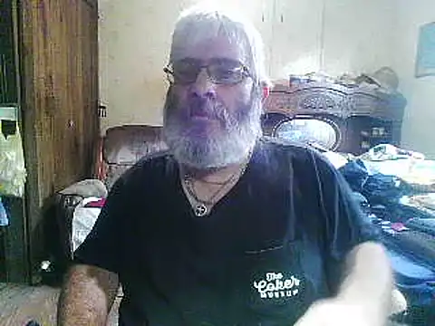 Pokazy przed kamerką – hearseguy77