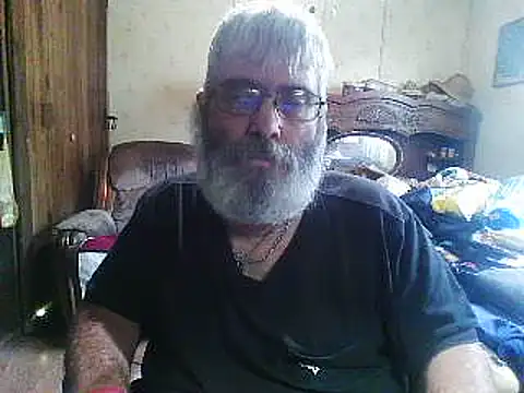 hearseguy77 Show in webcam