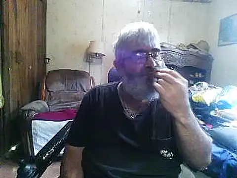 hearseguy77's Webcam Show