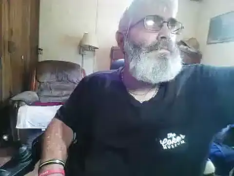 Show modela hearseguy77 na web-kameri