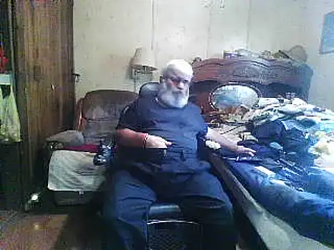 hearseguy77 Show in webcam