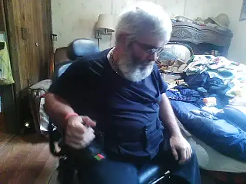 hearseguy77: διαδικτυακό σόου στην κάμερα