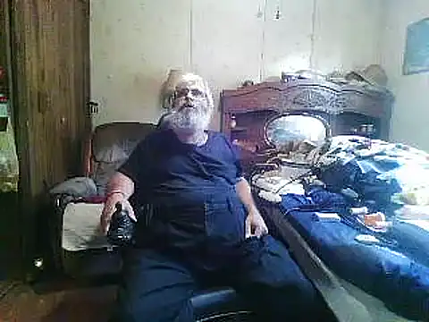 hearseguy77 Show in webcam