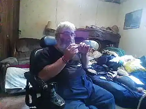 Show modela hearseguy77 na web-kameri