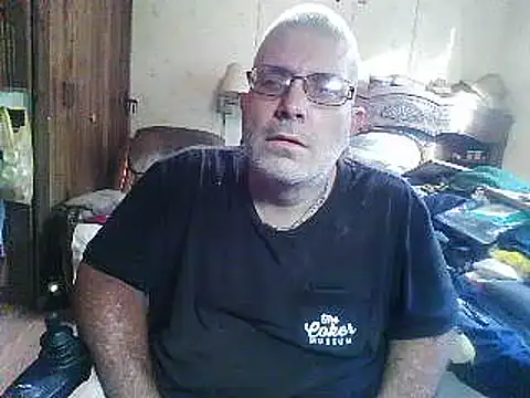 Show modela hearseguy77 na web-kameri