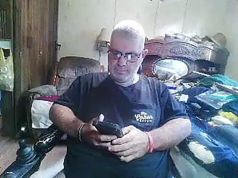 hearseguy77: διαδικτυακό σόου στην κάμερα