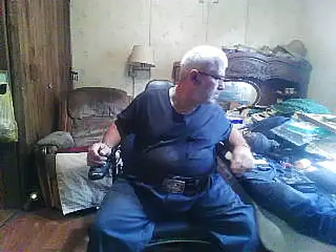 hearseguy77 Show in webcam
