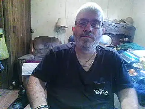 hearseguy77: διαδικτυακό σόου στην κάμερα