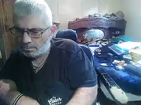 hearseguy77 Show Webcam