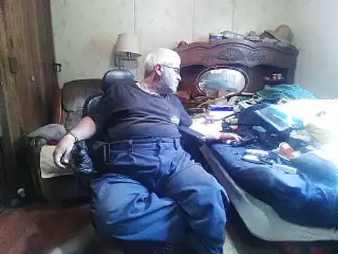 Pokazy przed kamerką – hearseguy77