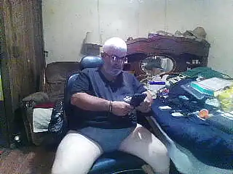hearseguy77 Webcam Show