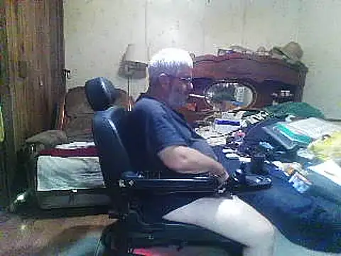 hearseguy77 Show in webcam