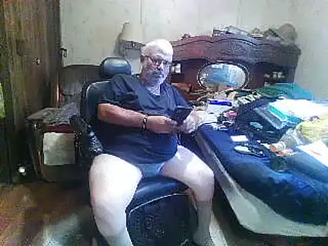 hearseguy77: διαδικτυακό σόου στην κάμερα