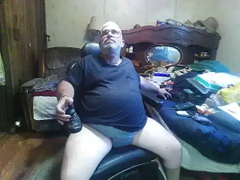 Show modela hearseguy77 na web-kameri