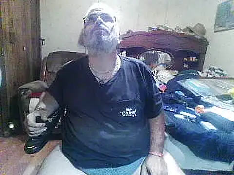 Pertunjukan Kamera Web hearseguy77