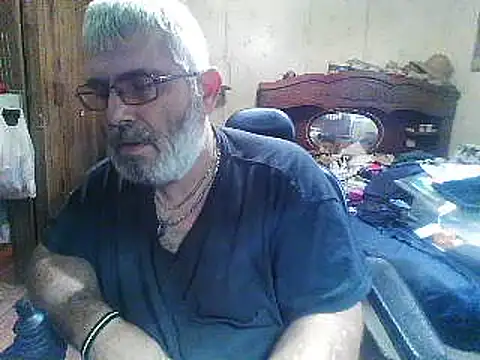 Show modela hearseguy77 na web-kameri