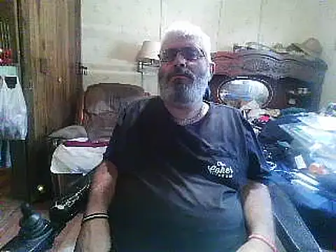 hearseguy77: διαδικτυακό σόου στην κάμερα
