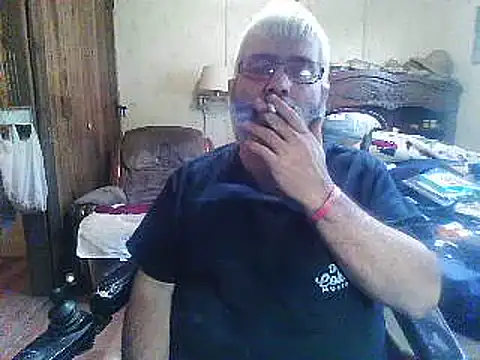 Pertunjukan Kamera Web hearseguy77